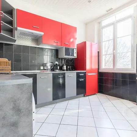 Ideally Placed To Visit + Bright Flat - Idealement Place Pour Visiter + Lumineux Lägenhet Toulon