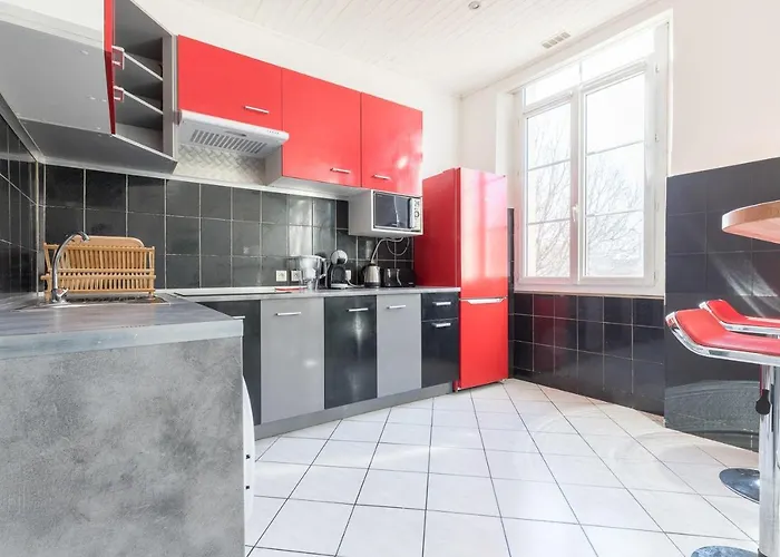 Ideally Placed To Visit + Bright Flat - Idealement Place Pour Visiter + Lumineux Apartment Toulon